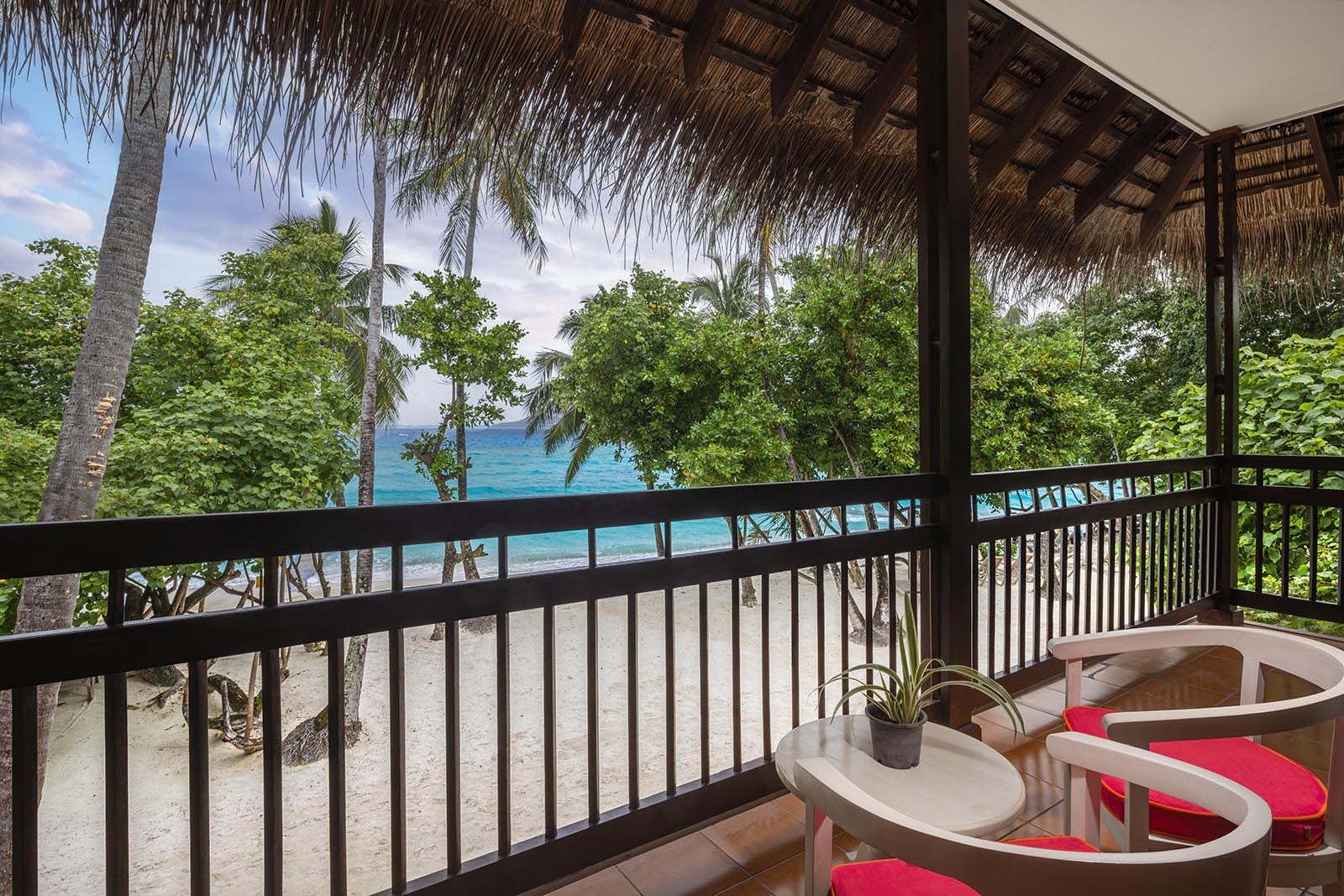 Classic Ocean View Rooms at Adaaran Club Rannalhi - photo 1