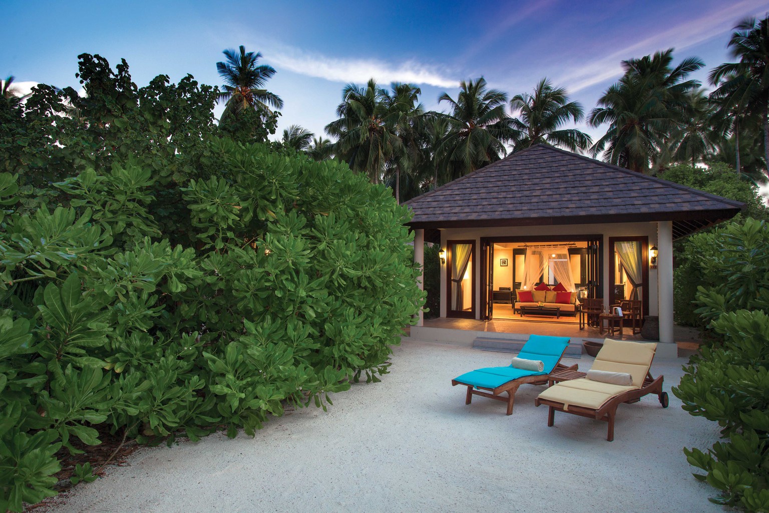 Sunset Beach Villa at Atmosphere Kanifushi - photo 1