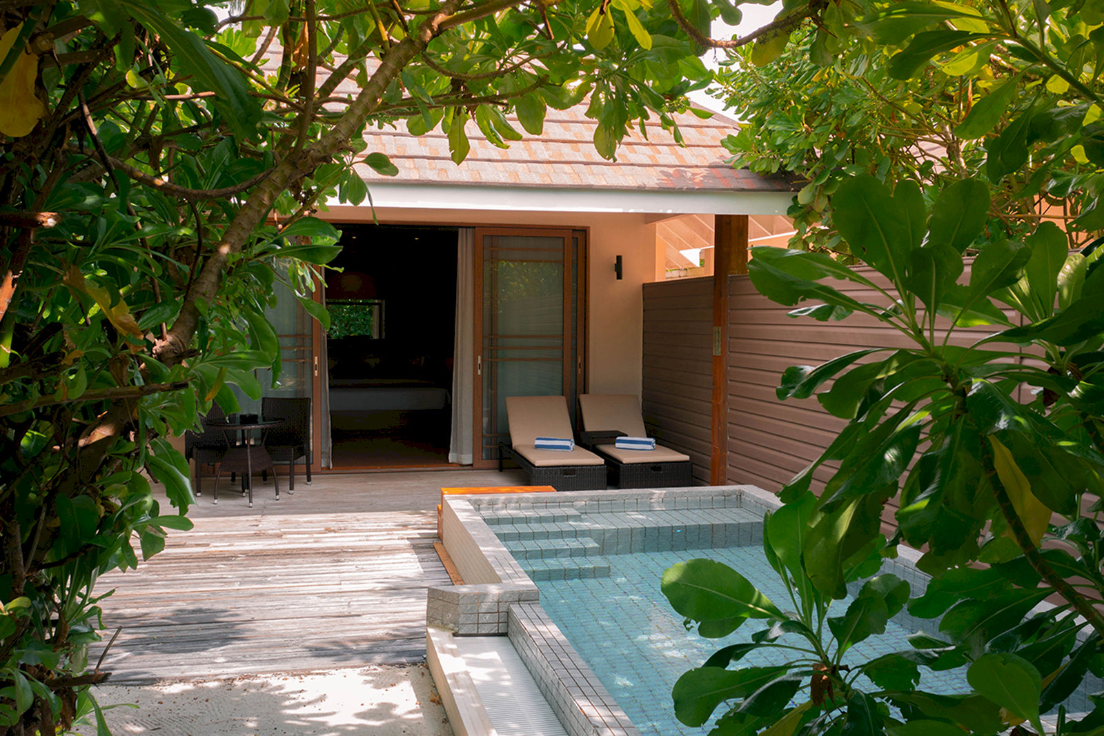 Deluxe Beach Pool Villa at Brennia Kottefaru - photo 1