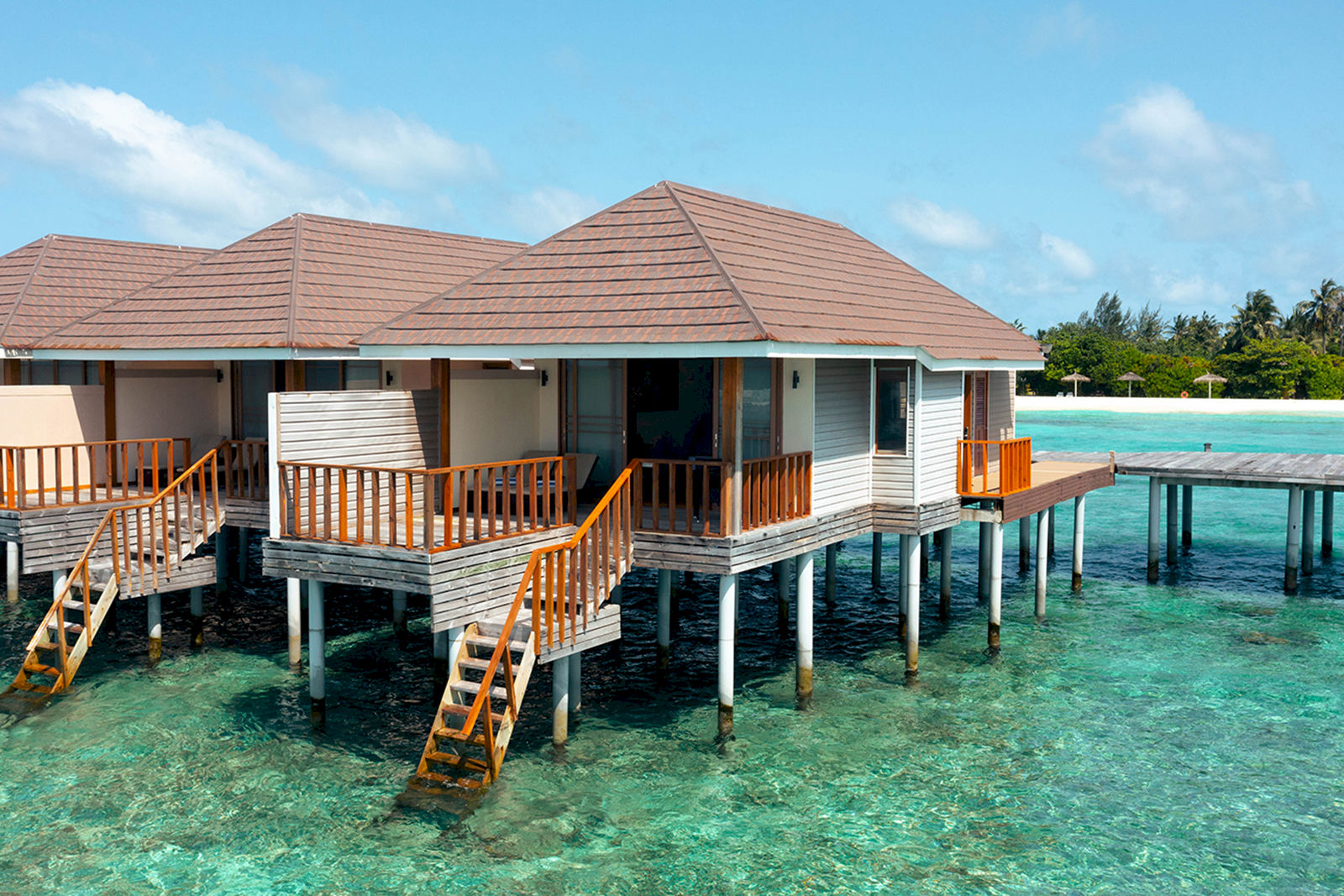 Water Villa at Brennia Kottefaru - photo 1