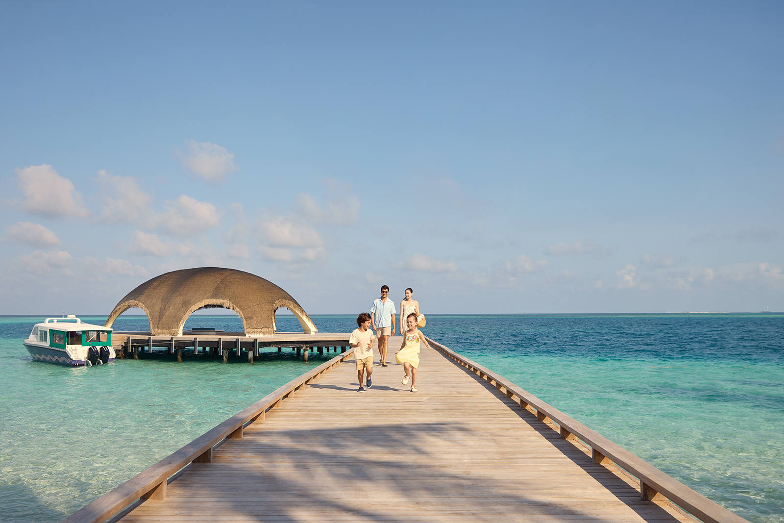 Centara Mirage Lagoon gallery image 1