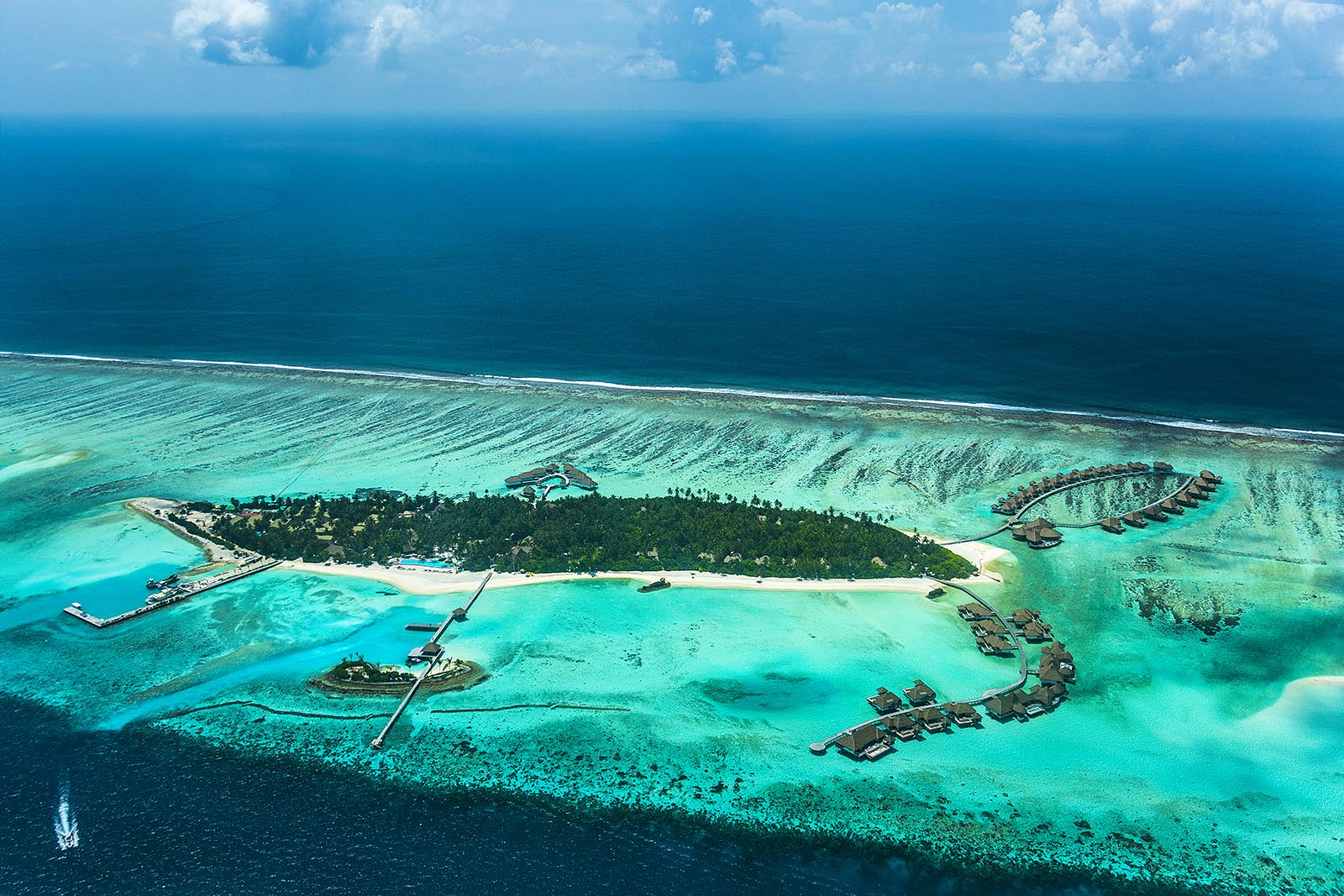 COMO Maalifushi gallery image 1