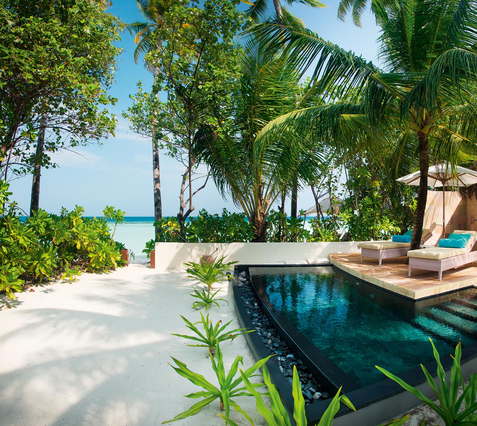 Family Beach Villa at Constance Halaveli Maldives - photo 1