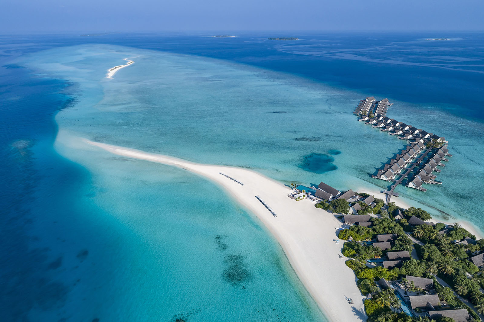 Four Seasons Resort Maldives at Landaa Giraavaru