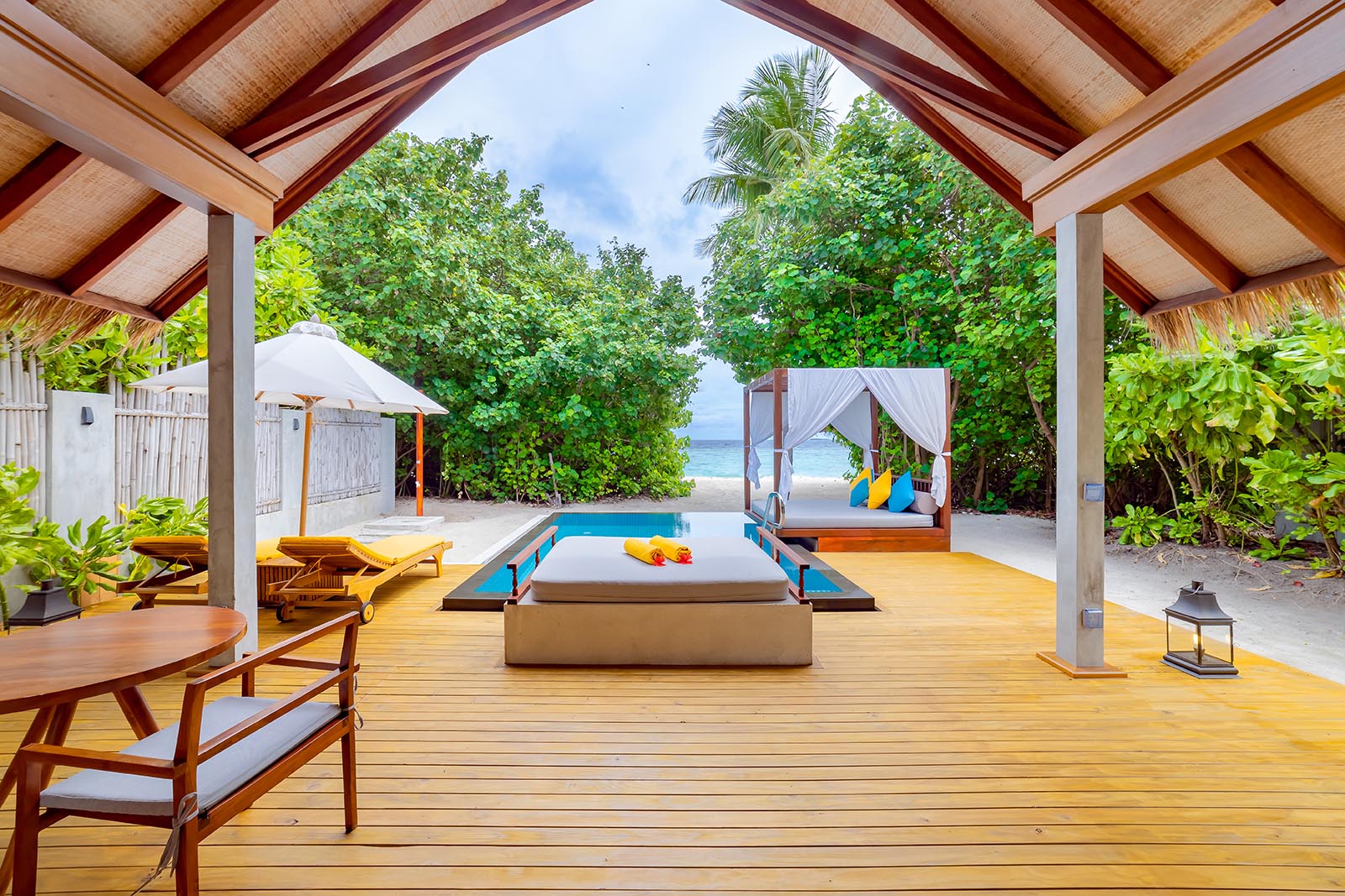 Beach Pool Villa at Furaveri Maldives - photo 1