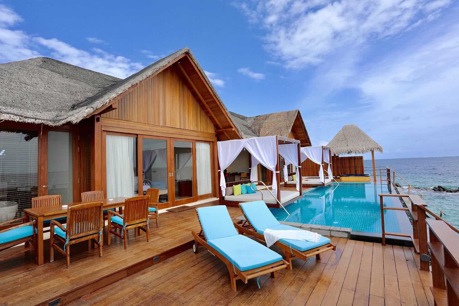 Private Ocean Reef Residence (Two-Bedrooms) at Furaveri Maldives - photo 1