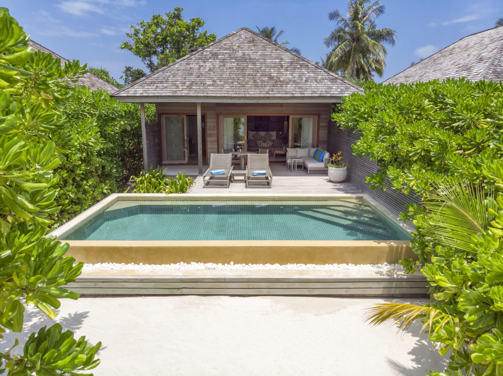 Beach Sunset Pool Villa at Hurawalhi Island Resort - photo 1