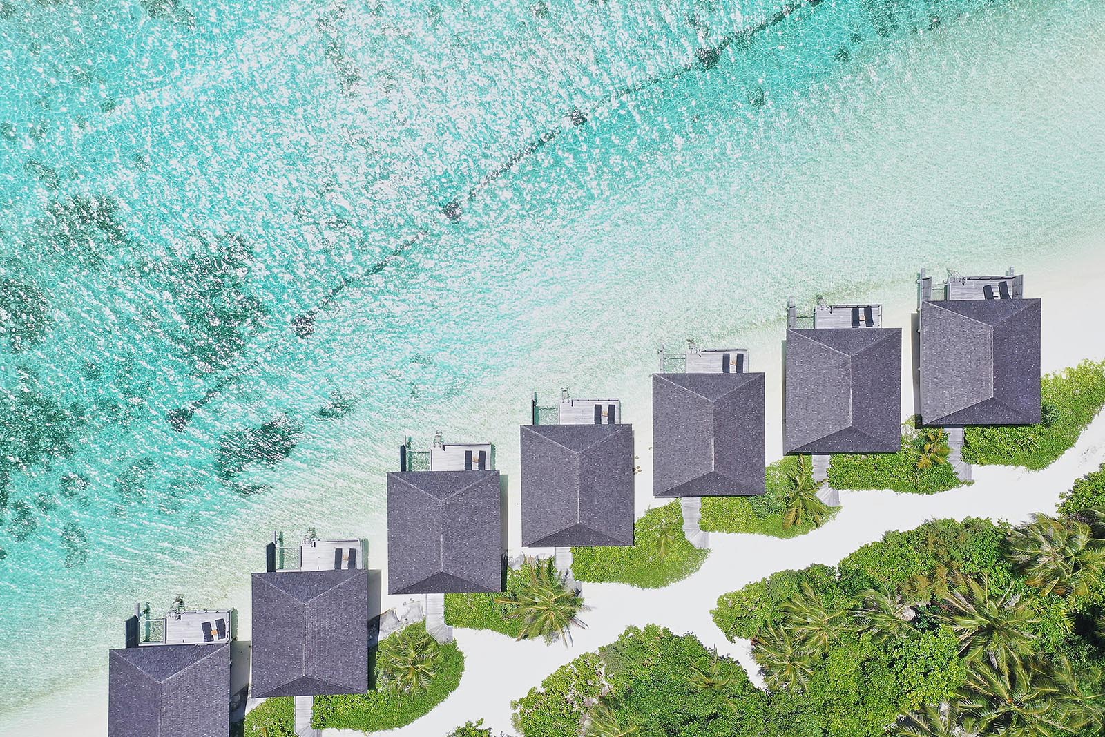 Le Méridien Maldives Resort & Spa gallery image 1