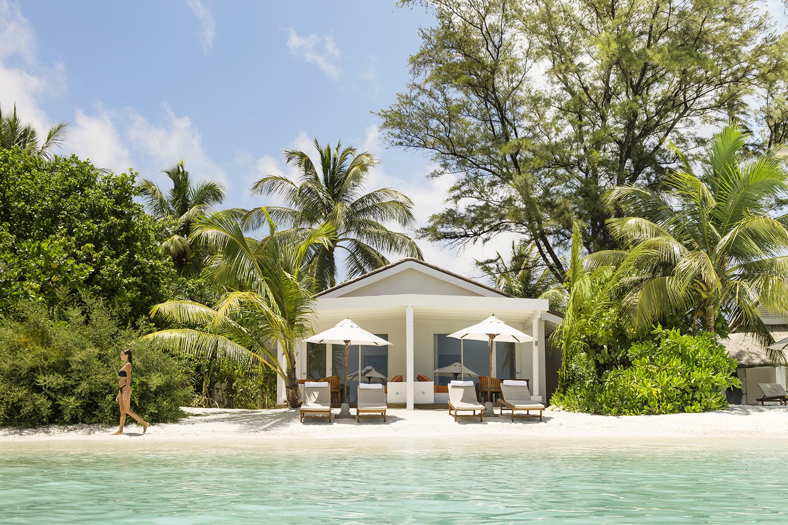Family Lagoon Pavilion at LUX* South Ari Atoll - photo 1