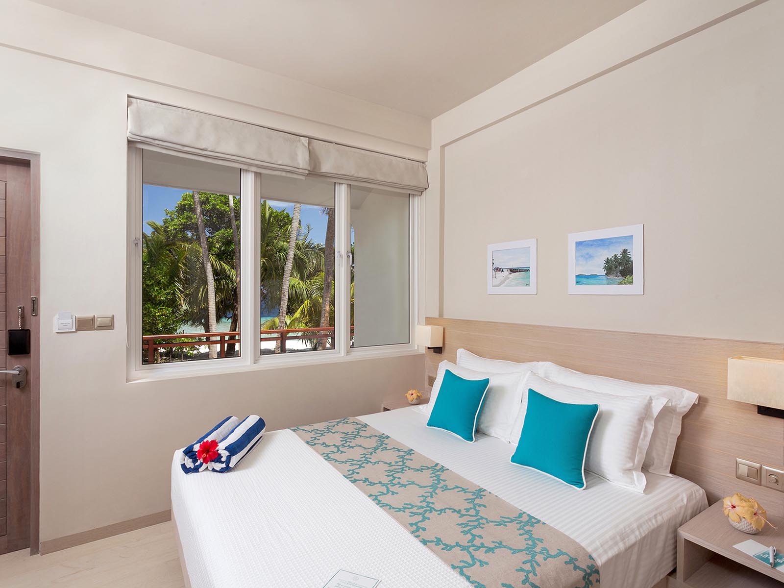 Superior Room at Malahini Kuda Bandos Resort - photo 1