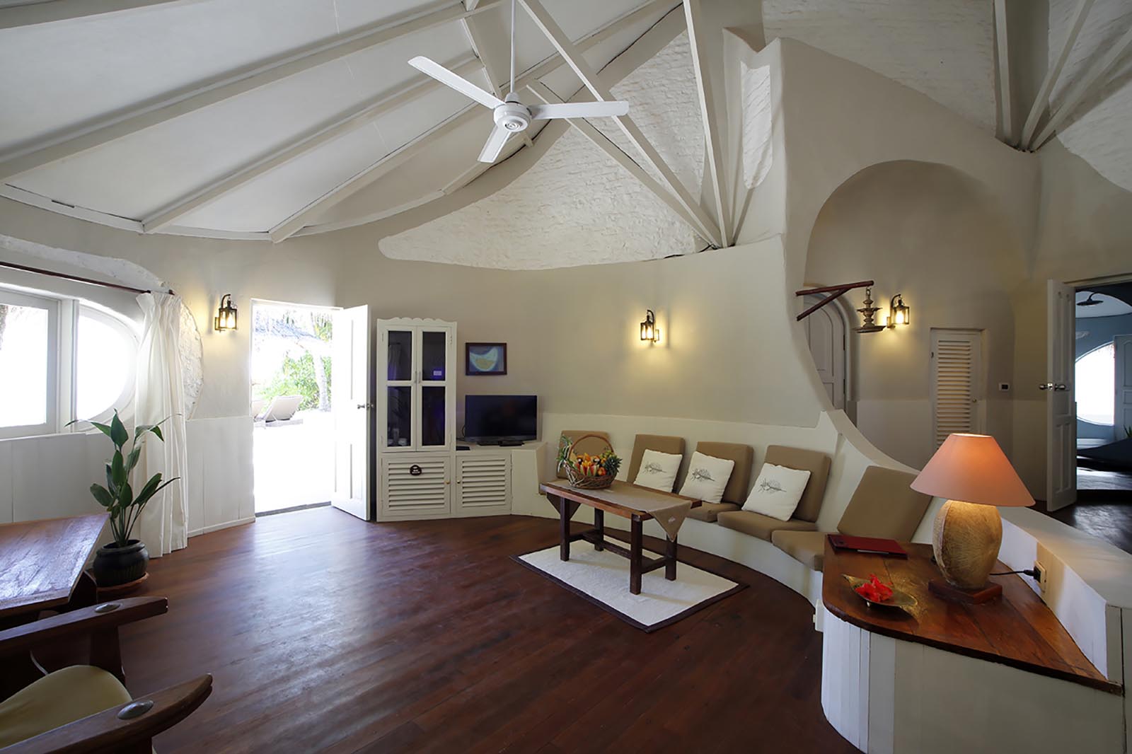 Beach Villas at Nika Island Resort & Spa - photo 1