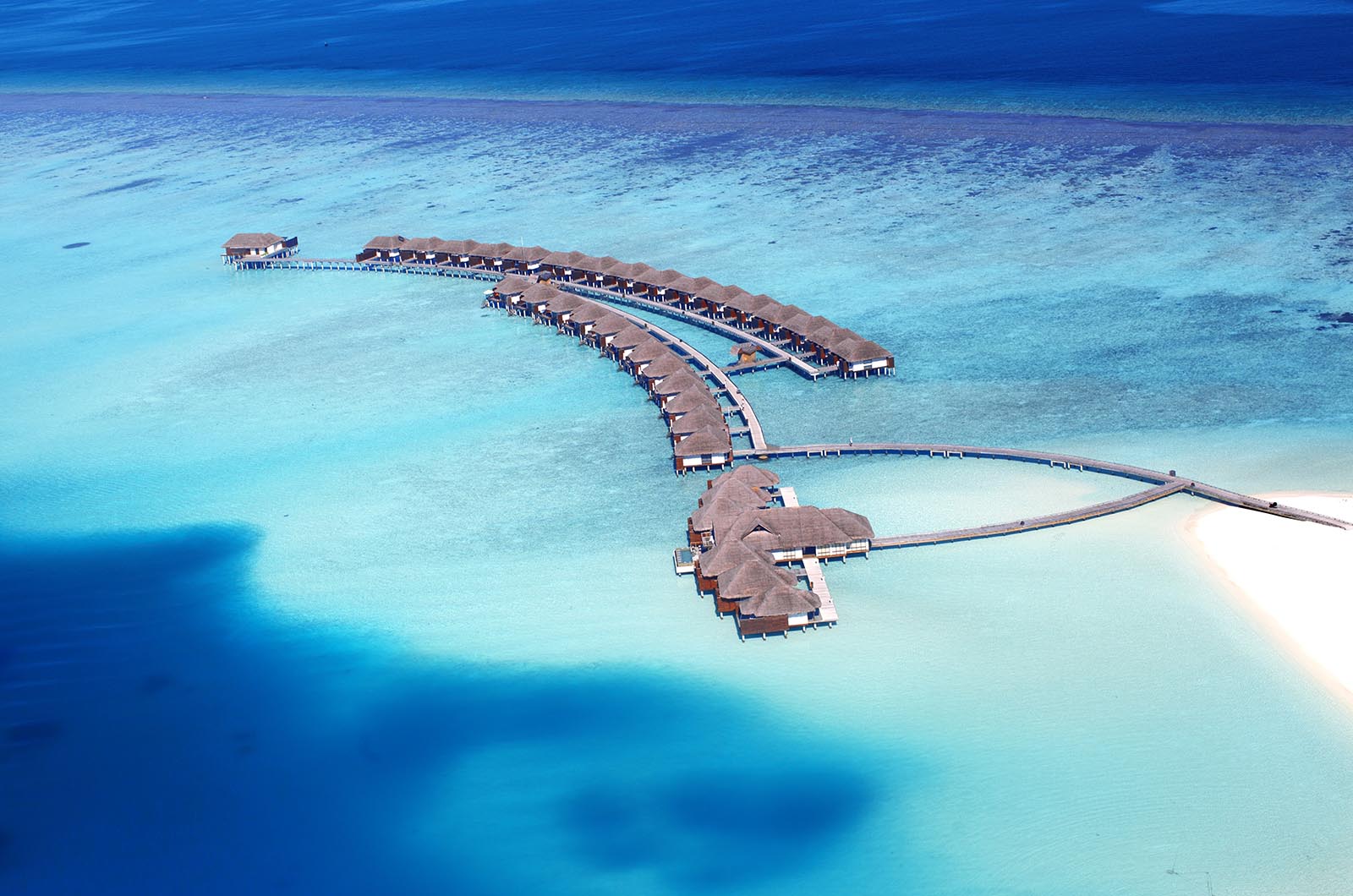 Niva Velassaru Maldives gallery image 1
