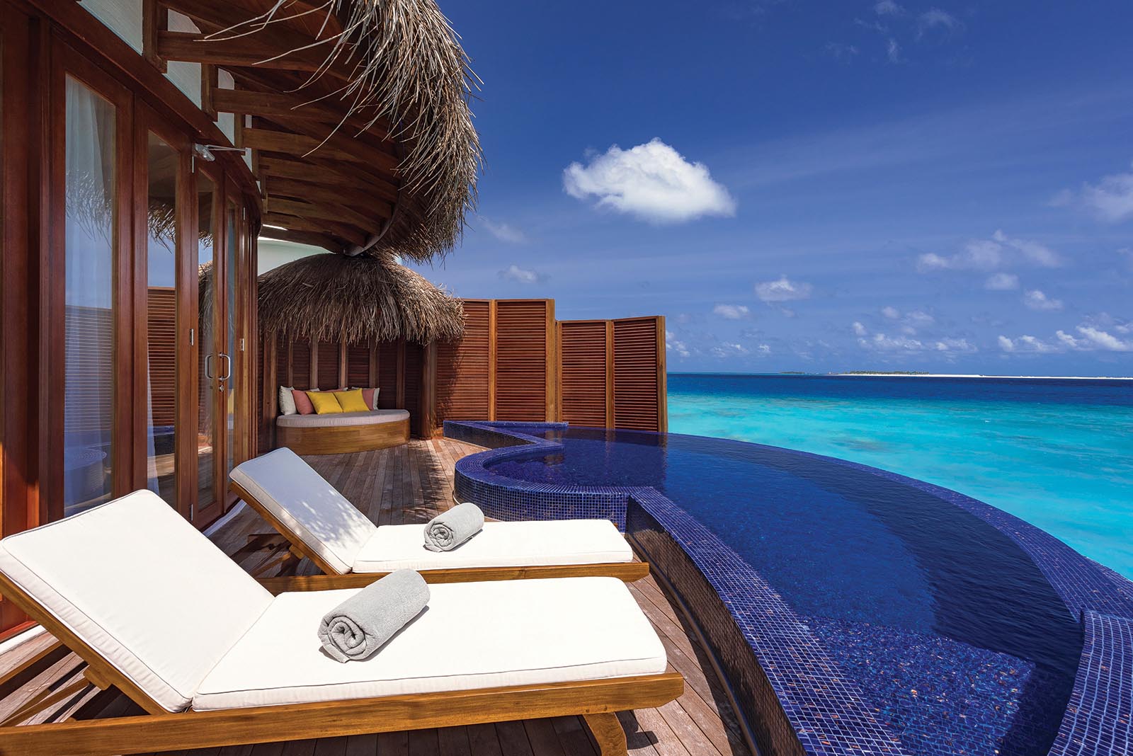 Honeymoon Select Ocean Villa at OBLU Select Sangeli - photo 1