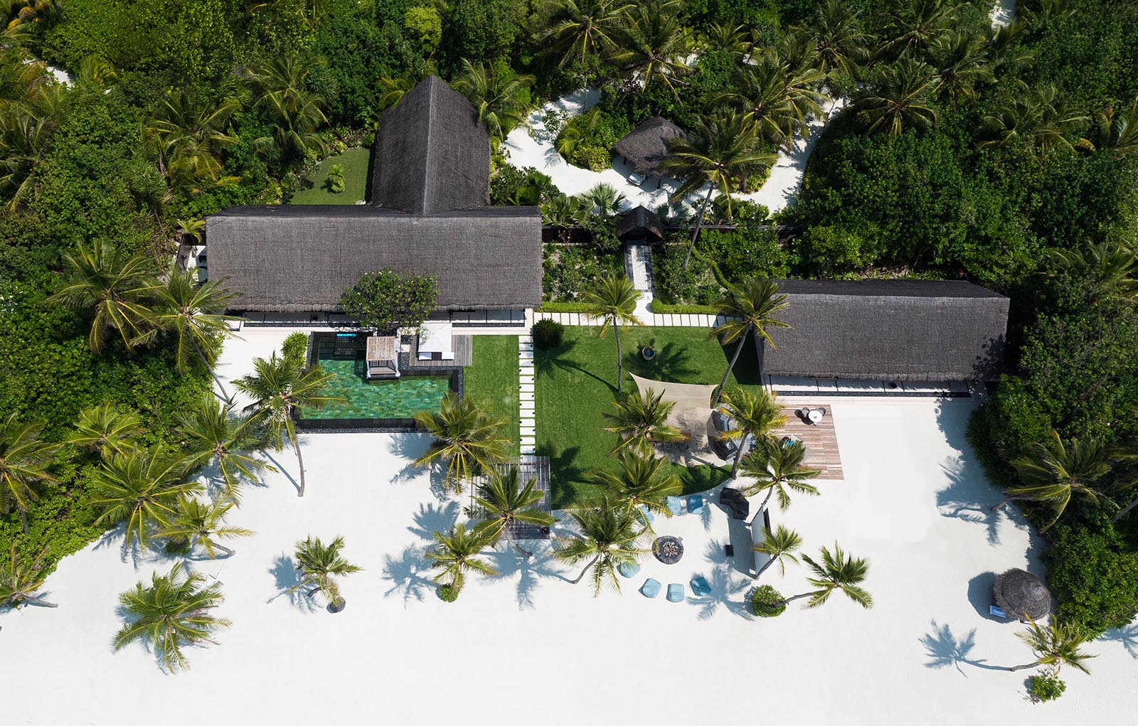 Grand Residence at One & Only Reethi Rah - photo 1