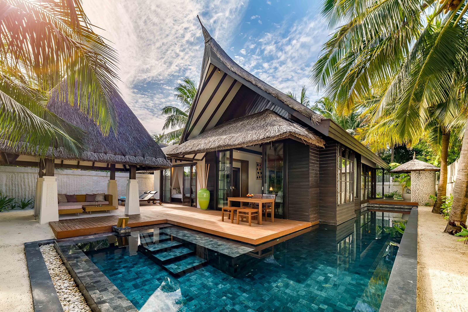 Sunrise Earth Pool Pavilion at Ozen Reserve Bolifushi - photo 1