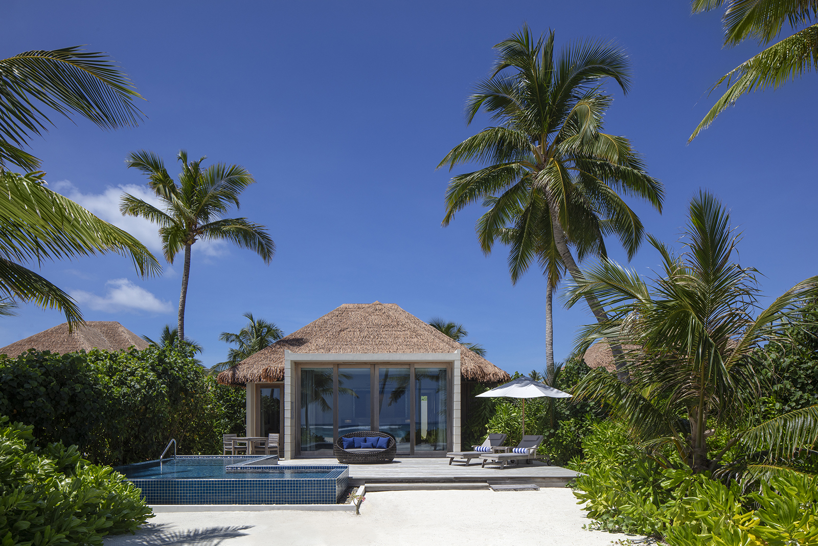 Beach Villa - Pool & Sunset View at Radisson Blu Resort - photo 1