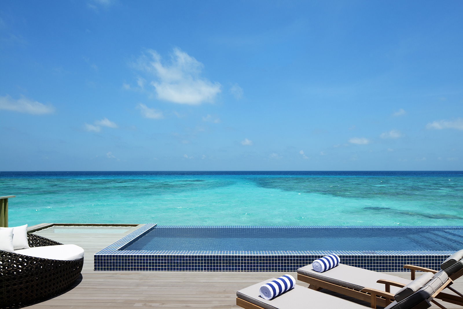 Overwater Villa - Pool & Sunrise View at Radisson Blu Resort - photo 1