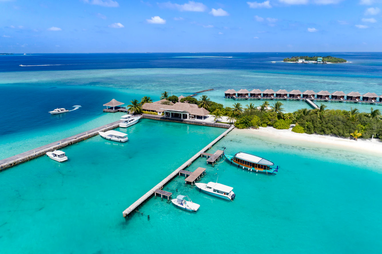 Sheraton Maldives Full Moon Resort & Spa gallery image 1
