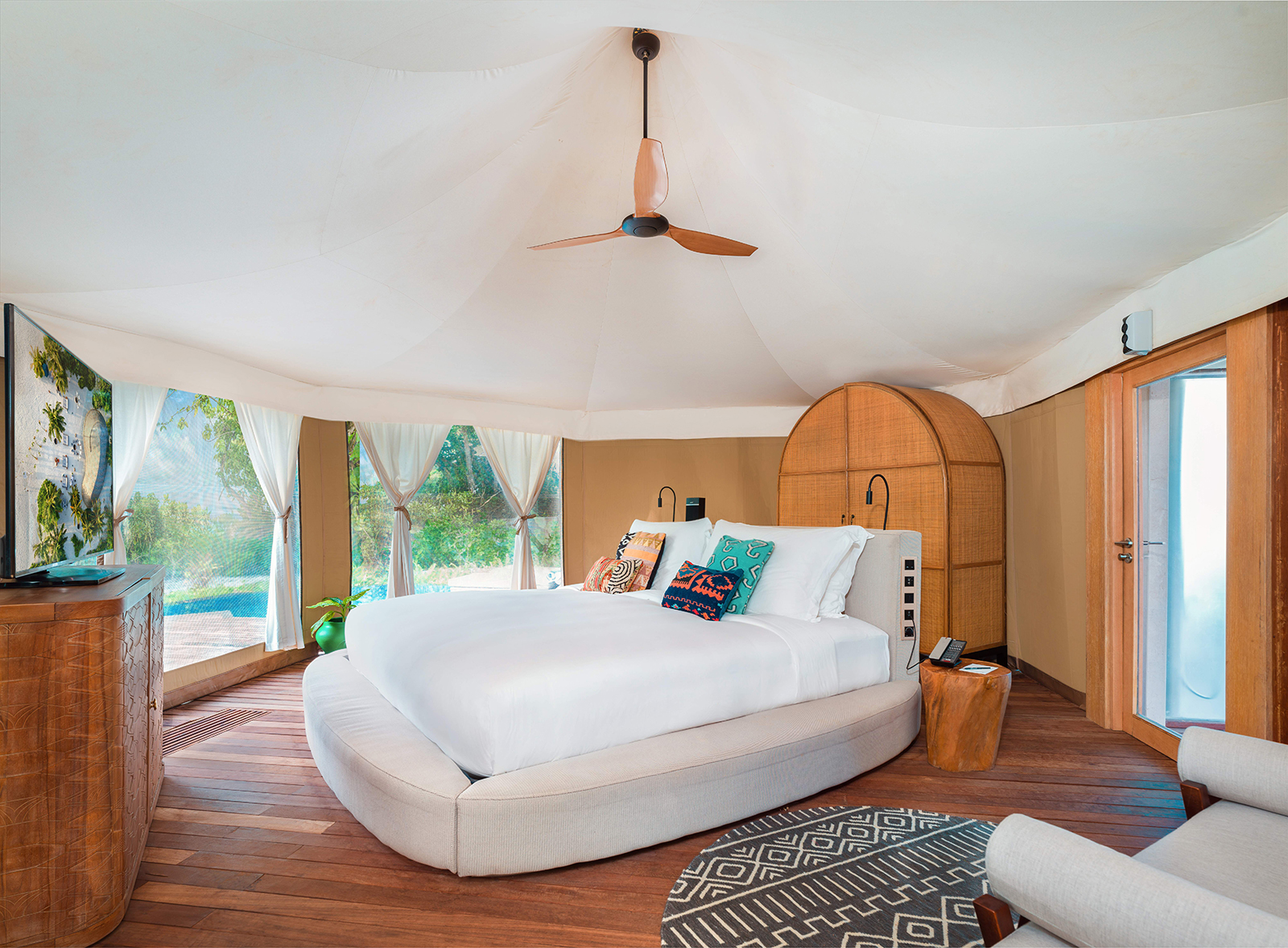Beach Tented Villa Private Pool at Sirru Fen Fushi Private Lagoon Resort - photo 1