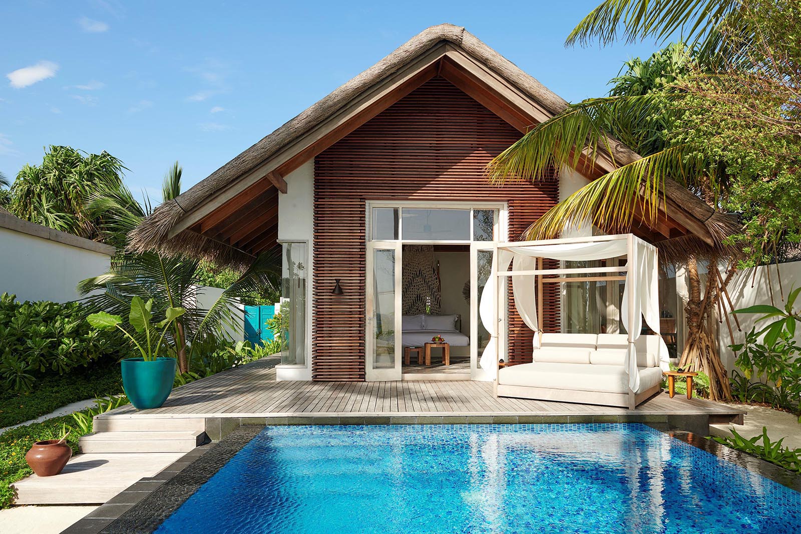 Deluxe Beach Sunset Villa with Private Pool at Sirru Fen Fushi Private Lagoon Resort - photo 1