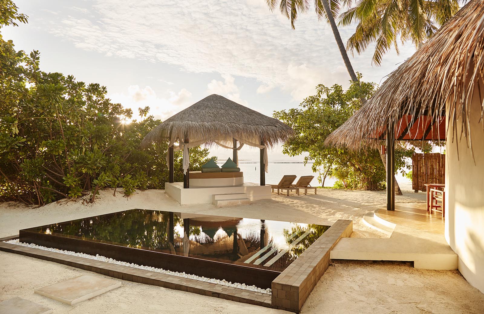 Family Deluxe Beach Villa With Pool at Sun Siyam Irufushi - photo 1