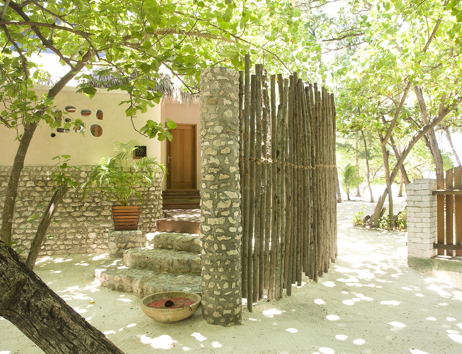 Superior Beach Villa at Taj Coral Reef Resort & Spa - photo 1