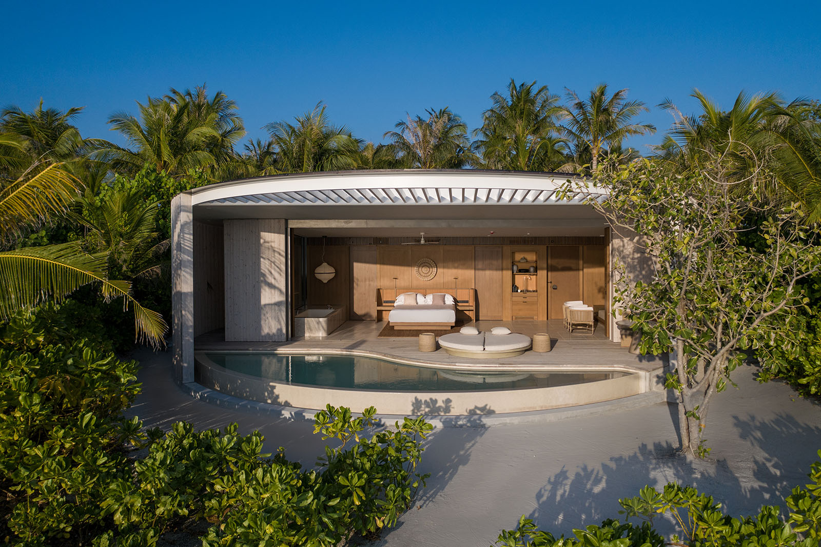 Beach Pool Villa at The Ritz-Carlton Maldives - photo 1