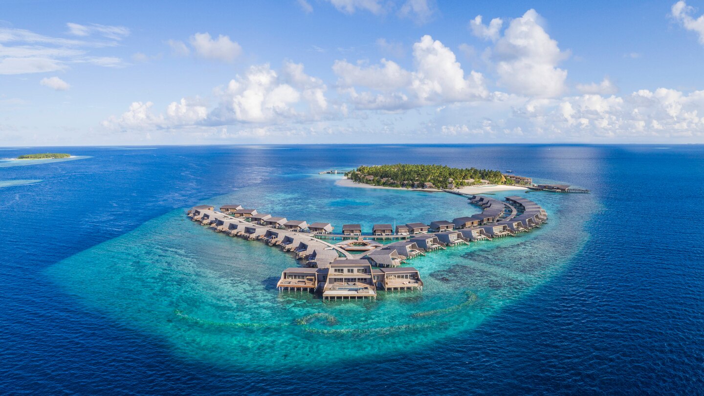 The St. Regis Maldives Vommuli Resort